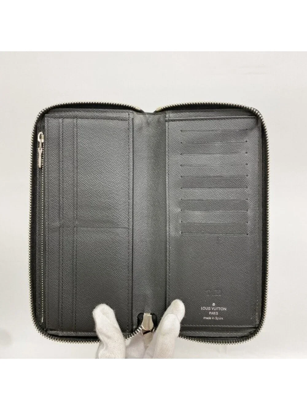 Louis Vuitton Wallet Epi Zippy Vertical Noir